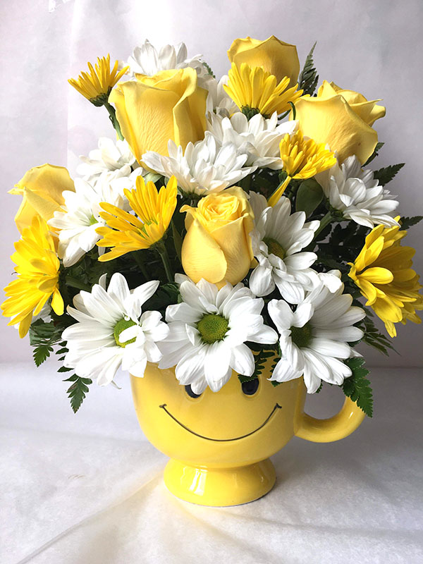 happy mug face yellow rosese